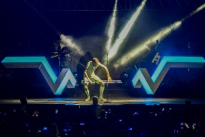 Stromae in Kigali Oct 17,2015 Stage performance on fleek! By Cyril